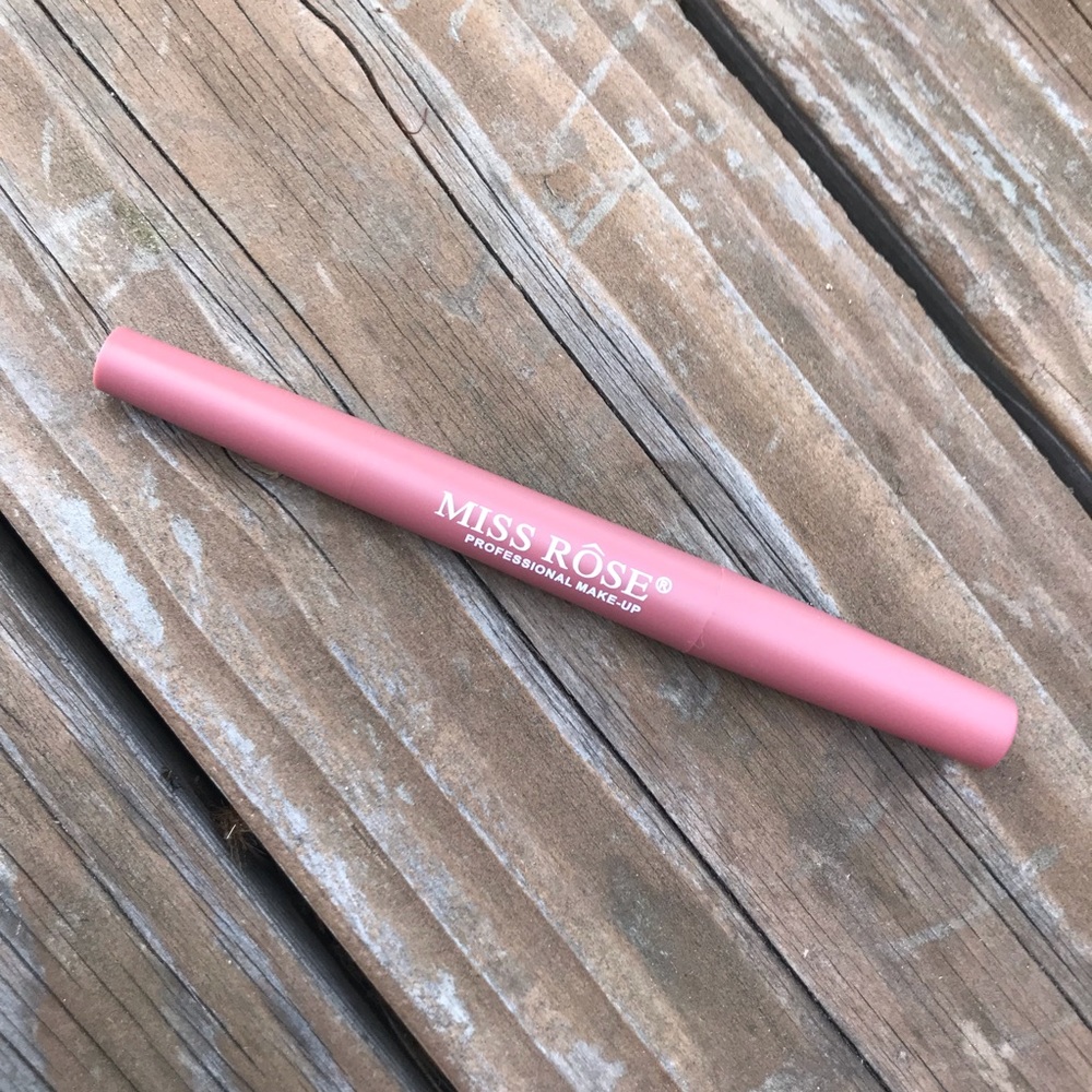 👄 2 in 1 Double-end Lipstick/ Lipliner - Picture 5 of 7